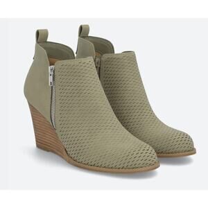 EUC Dolce Vita Guston Ankle Booties - 9.5